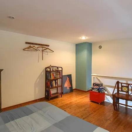 2 Bedroom Beautiful In Διαμέρισμα Riva di Solto